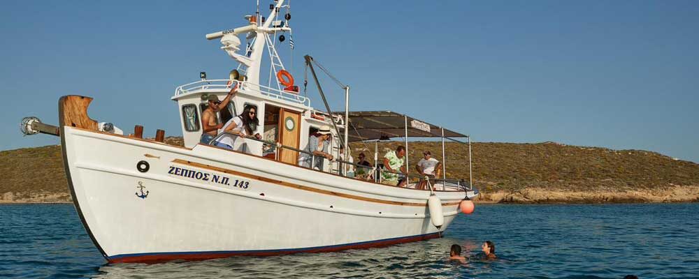 FISHING CRUISE WITH TRADITIONAL BOAT