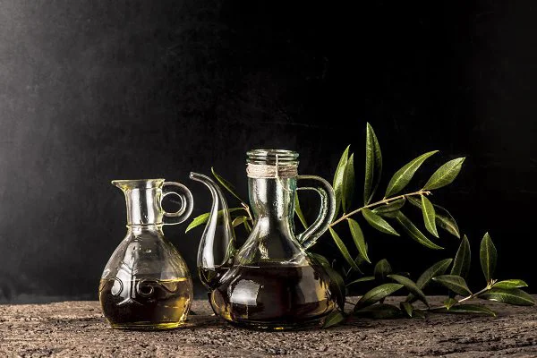 THE OLIVE OIL OF THRACE