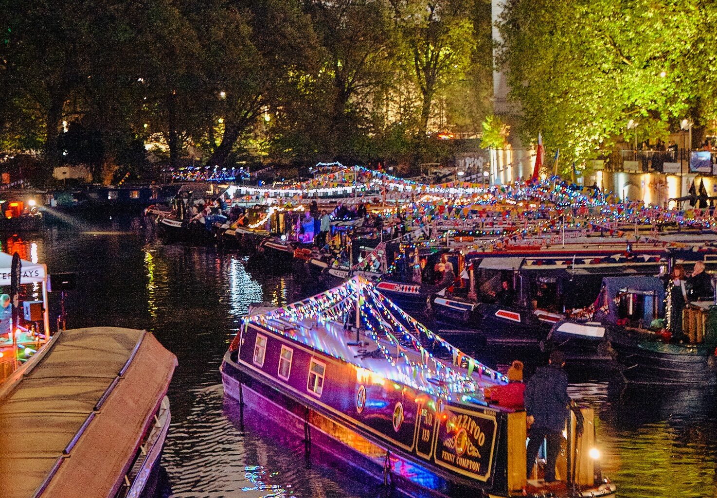 ΠΕΡΙΗΓΗΣΗ ΣΤΗΝ “ΜΙΚΡΗ ΒΕΝΕΤΙΑ” ( LITTLE VENICE)